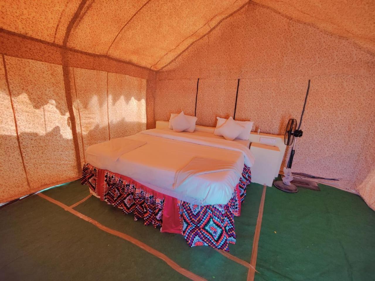 Om Luxury Resort Jaisalmer Δωμάτιο φωτογραφία